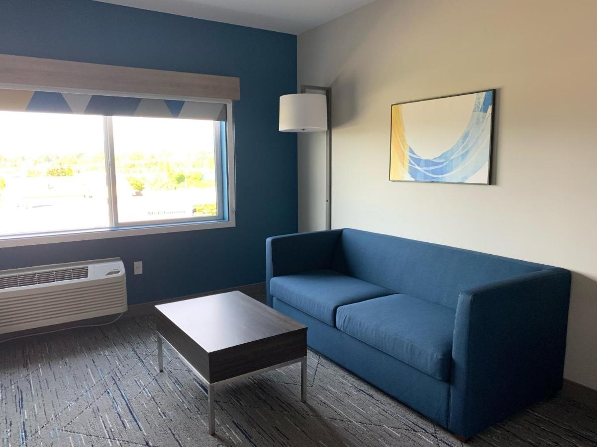 Holiday Inn Express & Suites - Courtenay - Comox By Ihg Eksteriør bilde