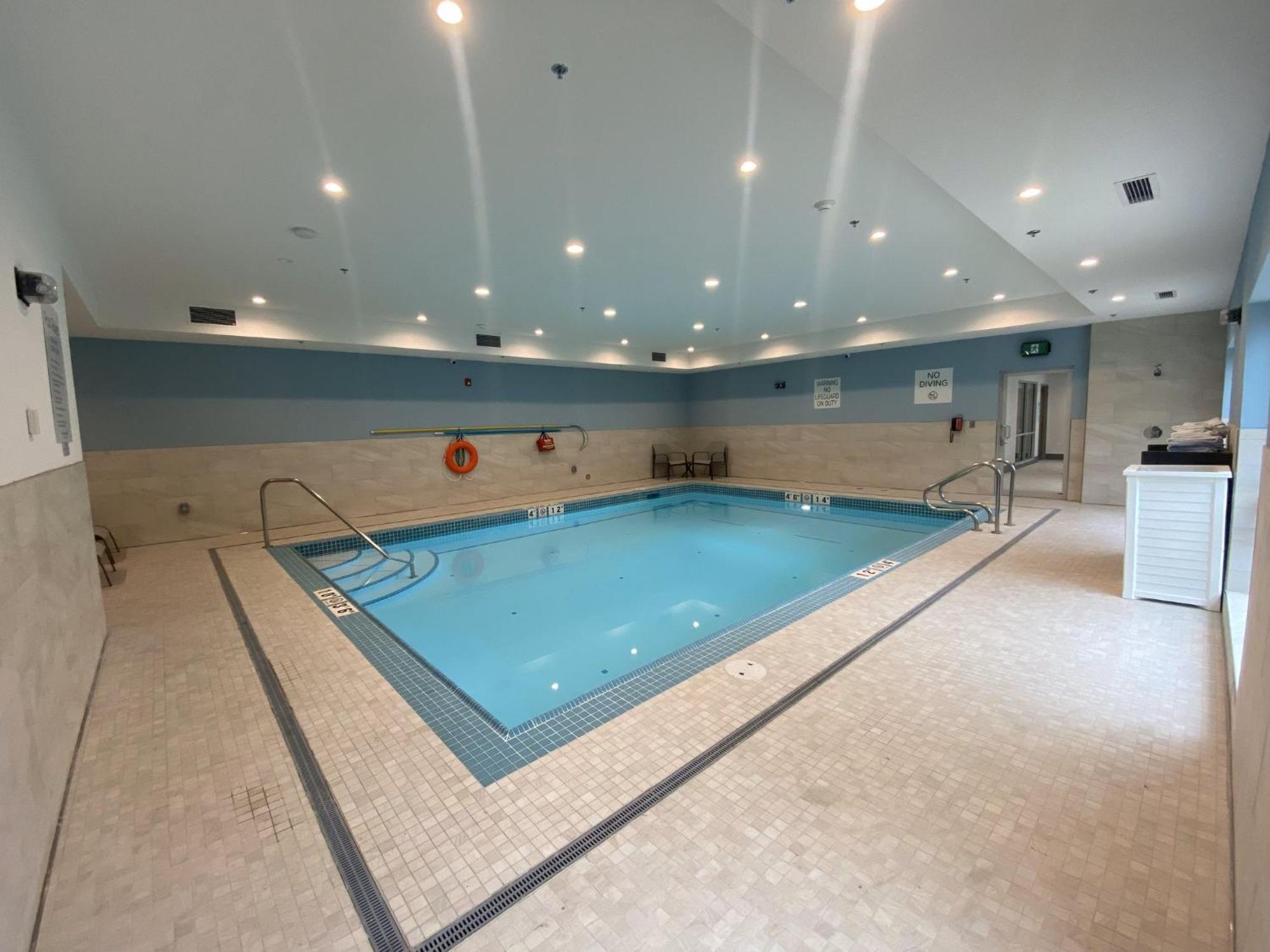 Holiday Inn Express & Suites - Courtenay - Comox By Ihg Eksteriør bilde
